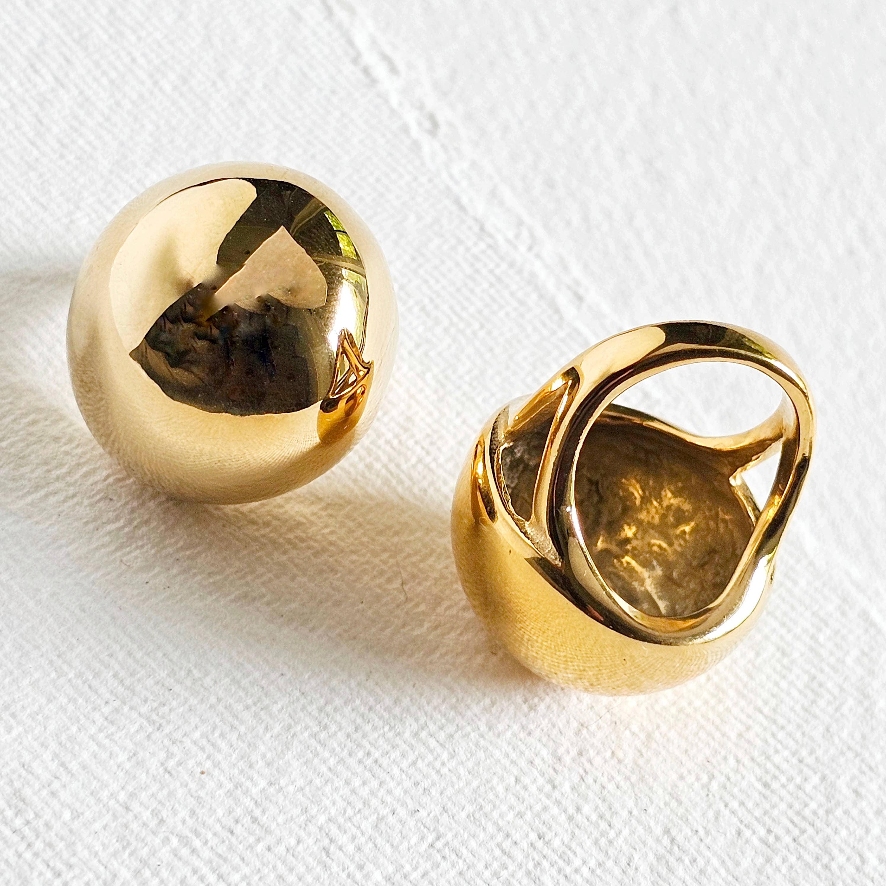 18k gold plated big dome sphere chunky bold ring